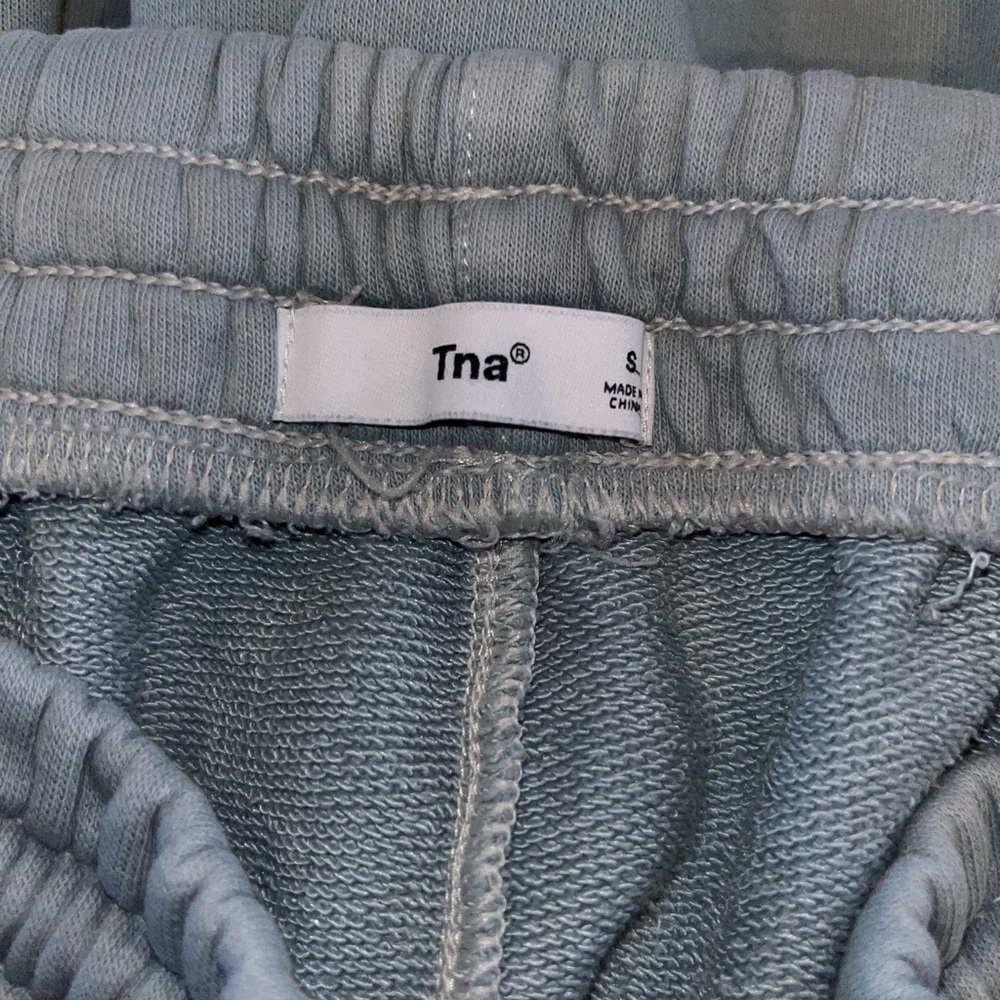 Tna Airy AF Fleece Boyfriend Sweatpant in blue | size small - Picture 6 of 9